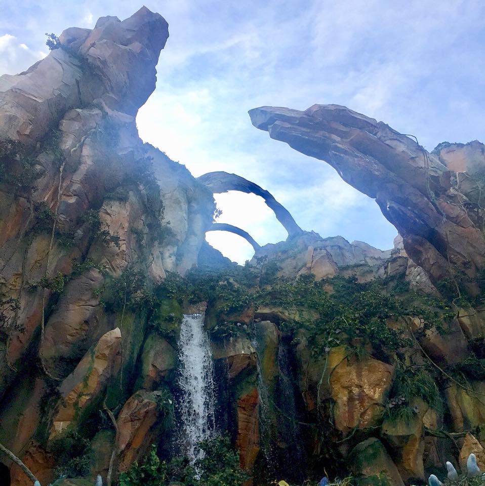 avatar pandora animal kingdom Disney world Orlando Florida waterfalls and rock formations