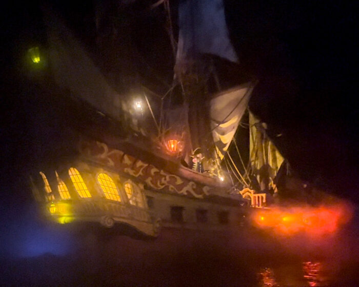 Pirate's of the Caribbean ride pirate ship Magic Kingdom Disney World Orlando