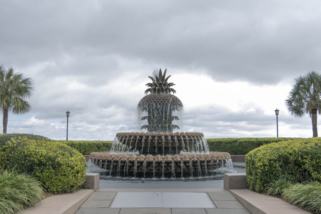 Best Things to do in Charleston, South Carolina - Pineapple Fountain in Waterfront Park