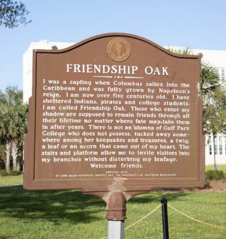 Weekend Getaway to Gulf Coast of Mississippi - Friendship Oak sign