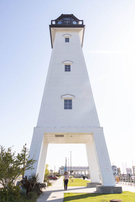 Weekend Getaway to Gulf Coast of Mississippi - Port of Gulfport MS lighthouse
